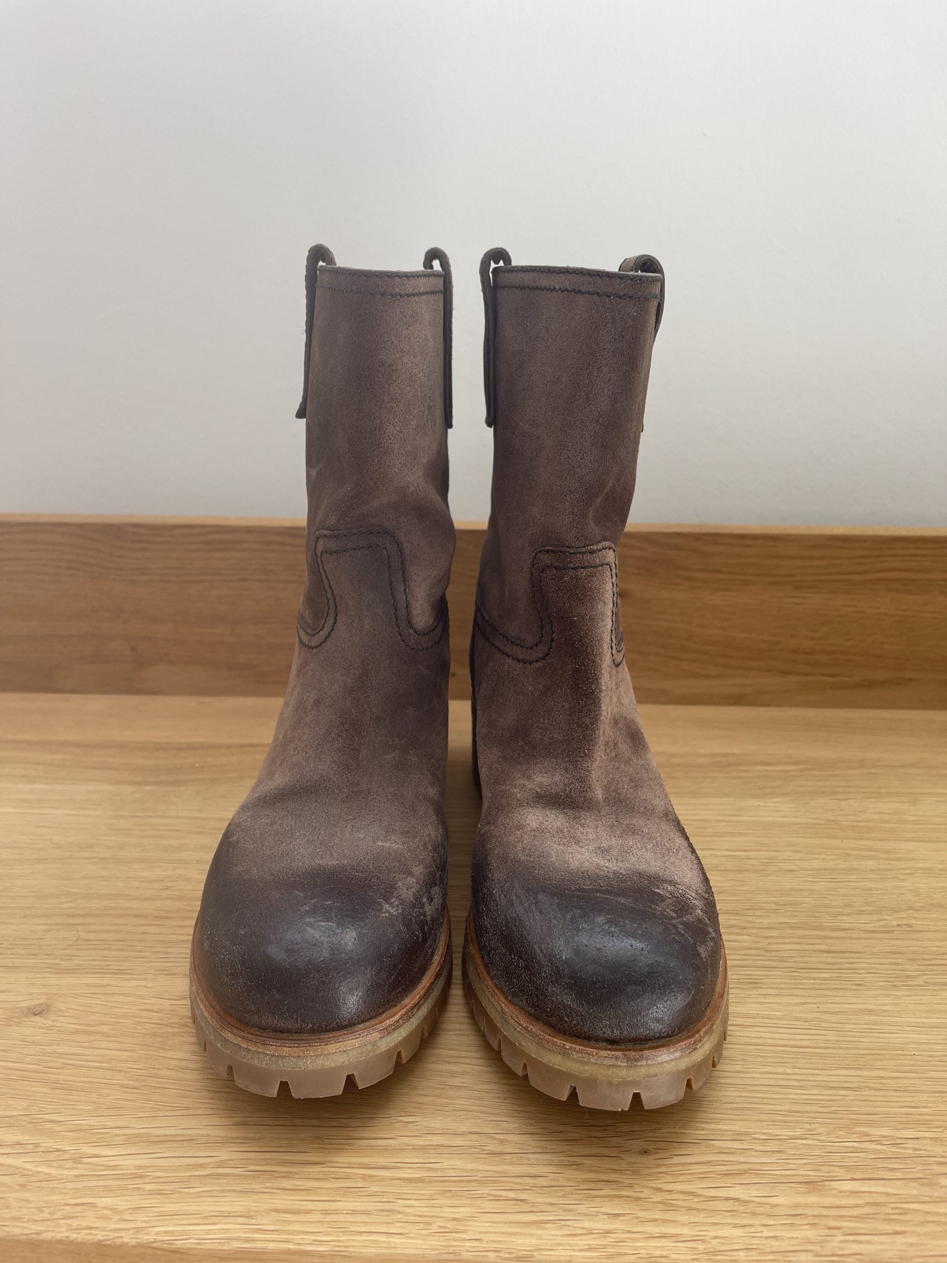 Prada støvler forfra