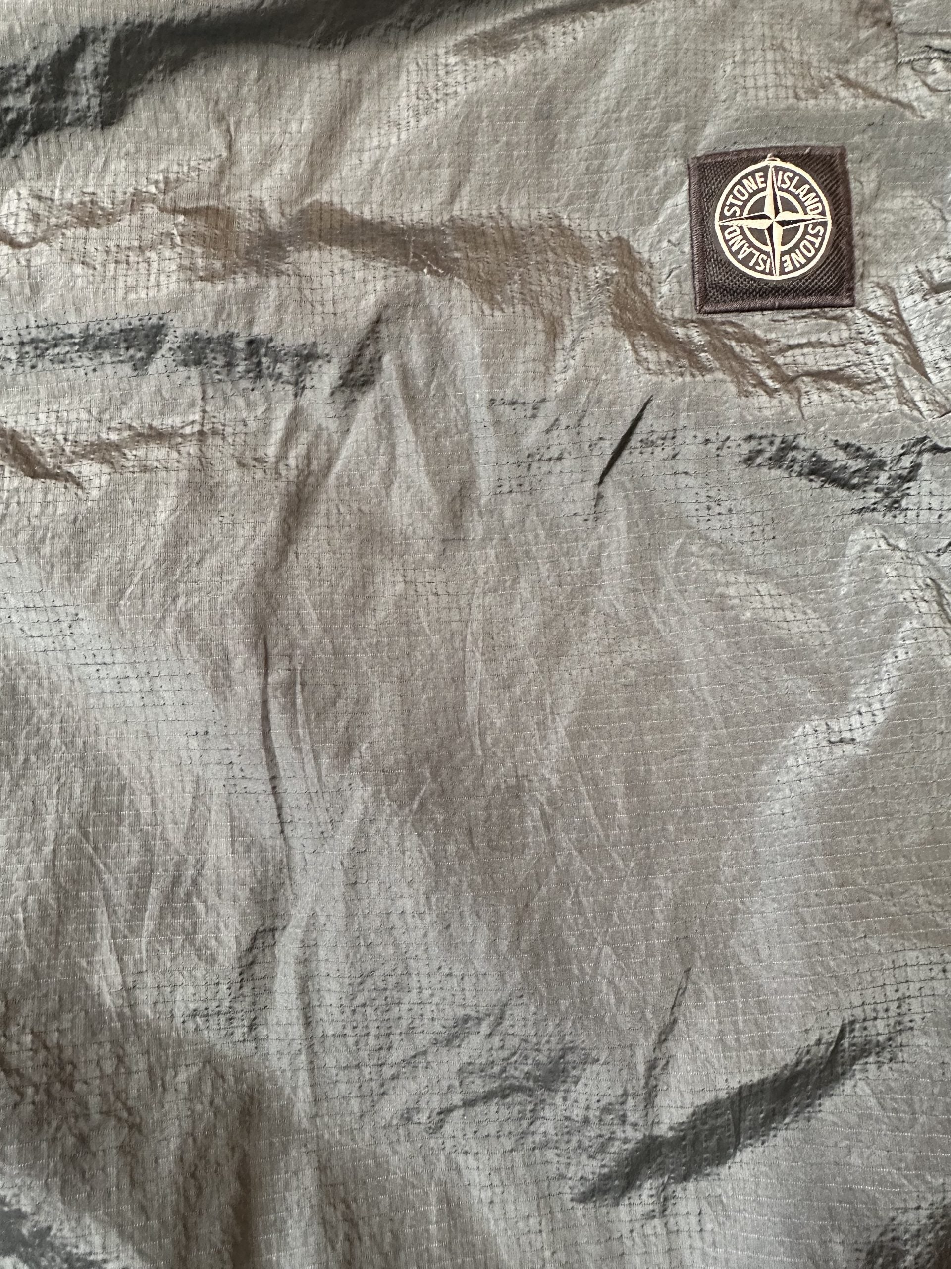 Stone Island bukser grønne forfra tæt på