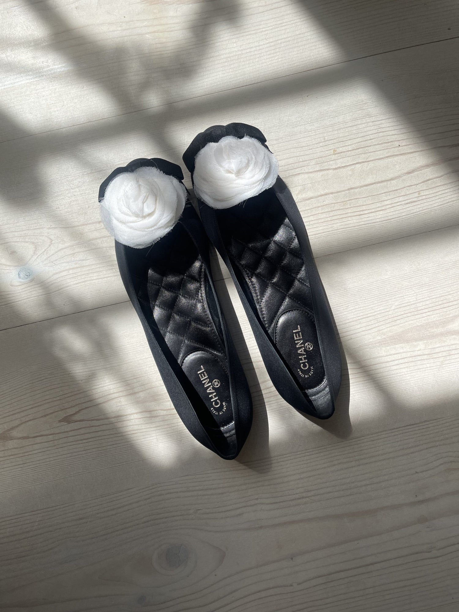 Chanel ballerina oppefra