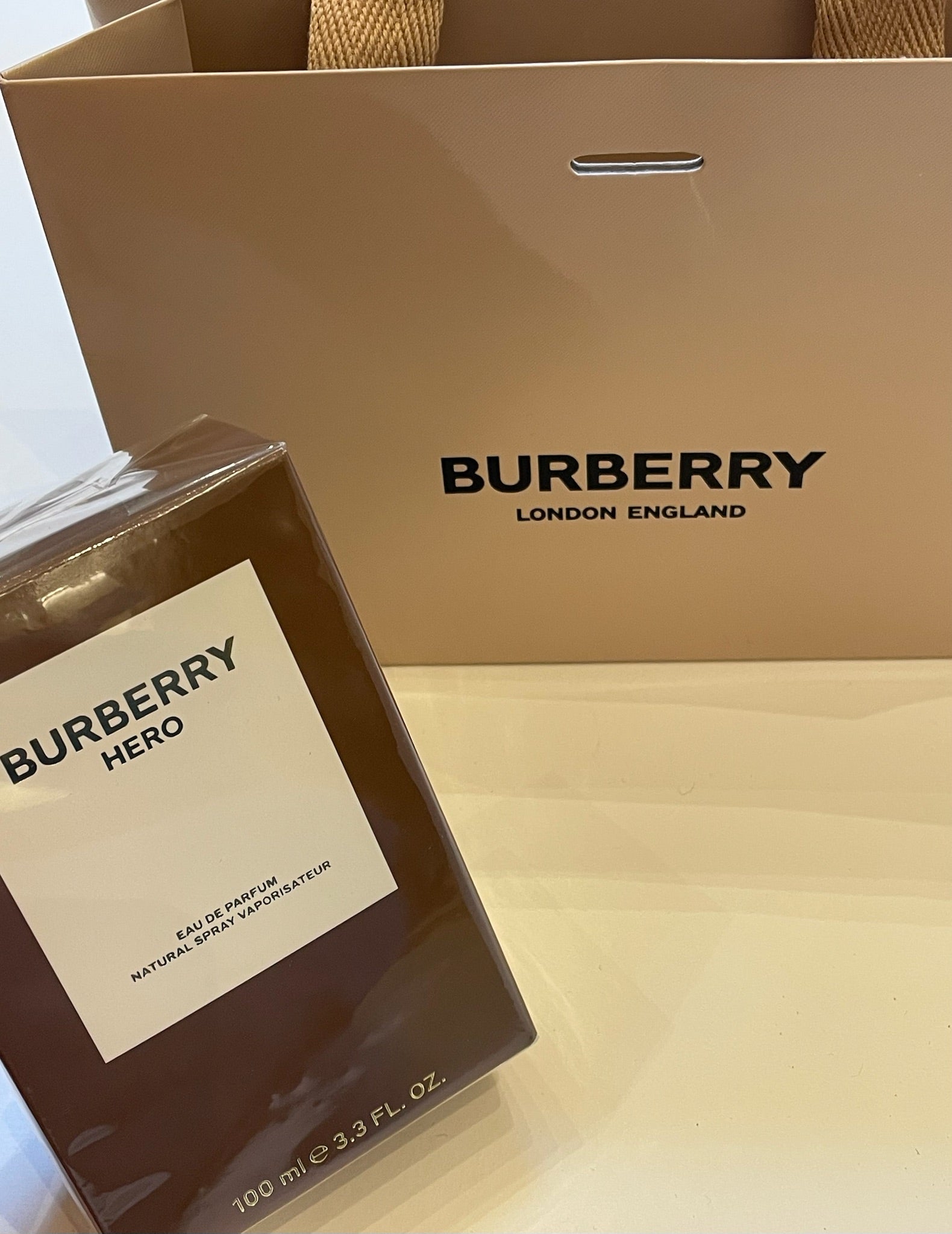 Burberry Hero Parfume
