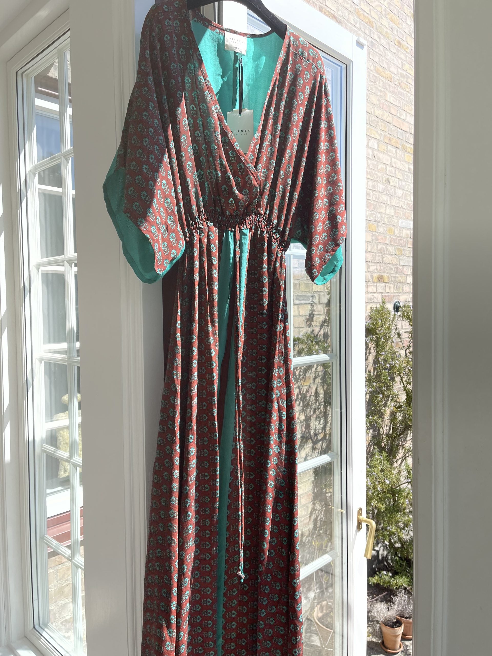 Sissel Edelbo kjole forfra / side