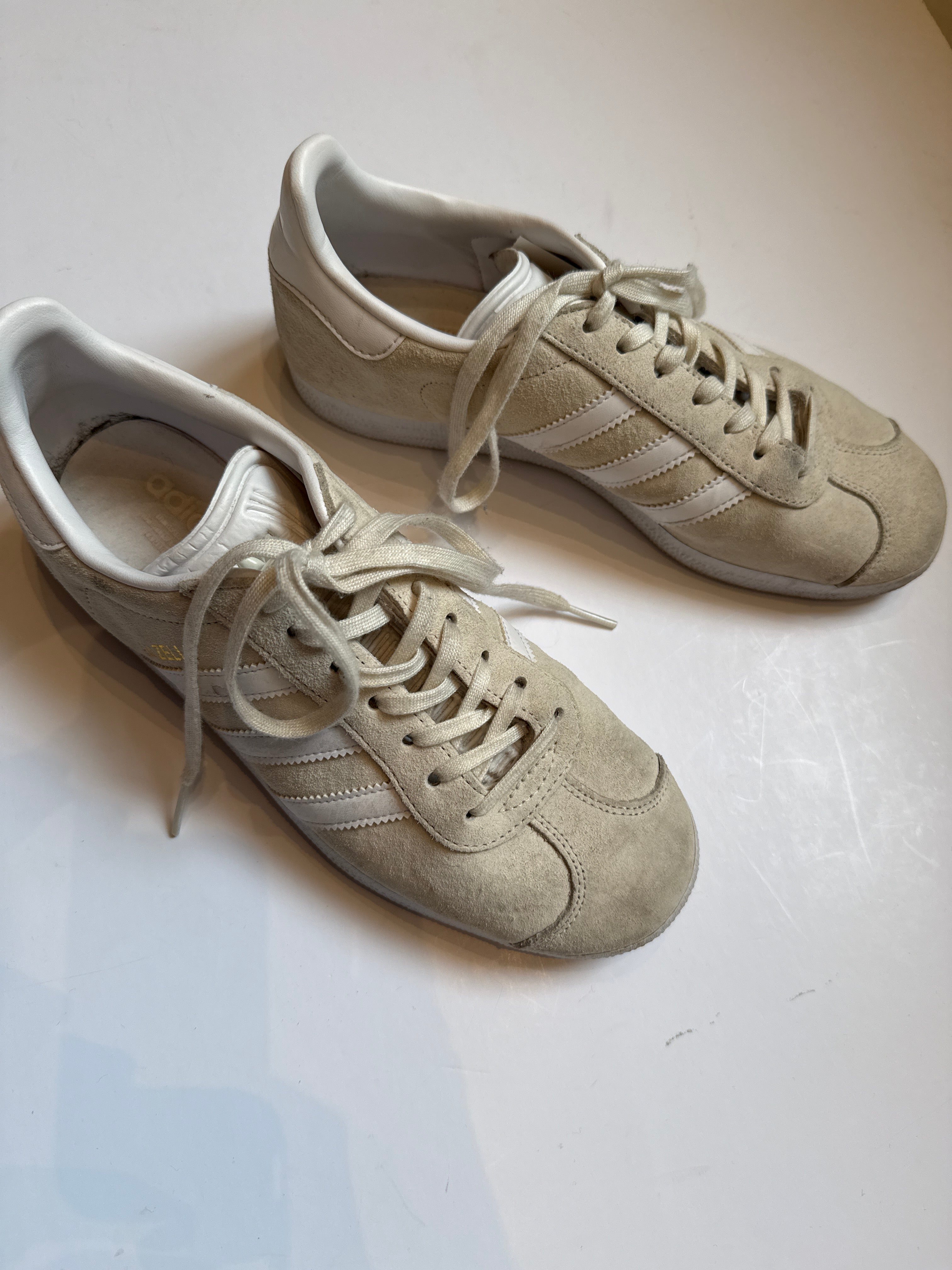 Adidas Gazelle Sneakers