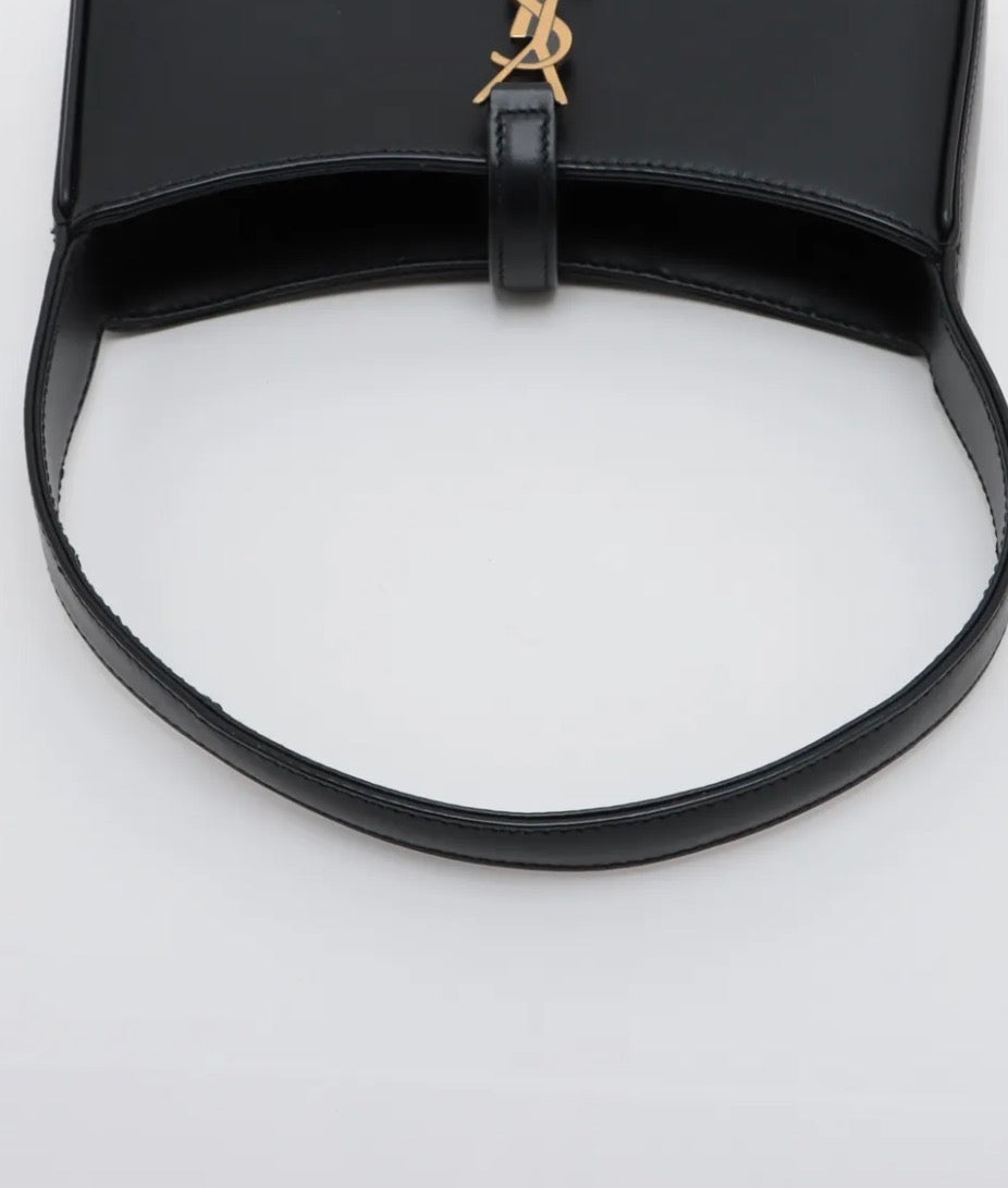 Saint Laurent Paris Mini Hobo Leather Handbag / Taske