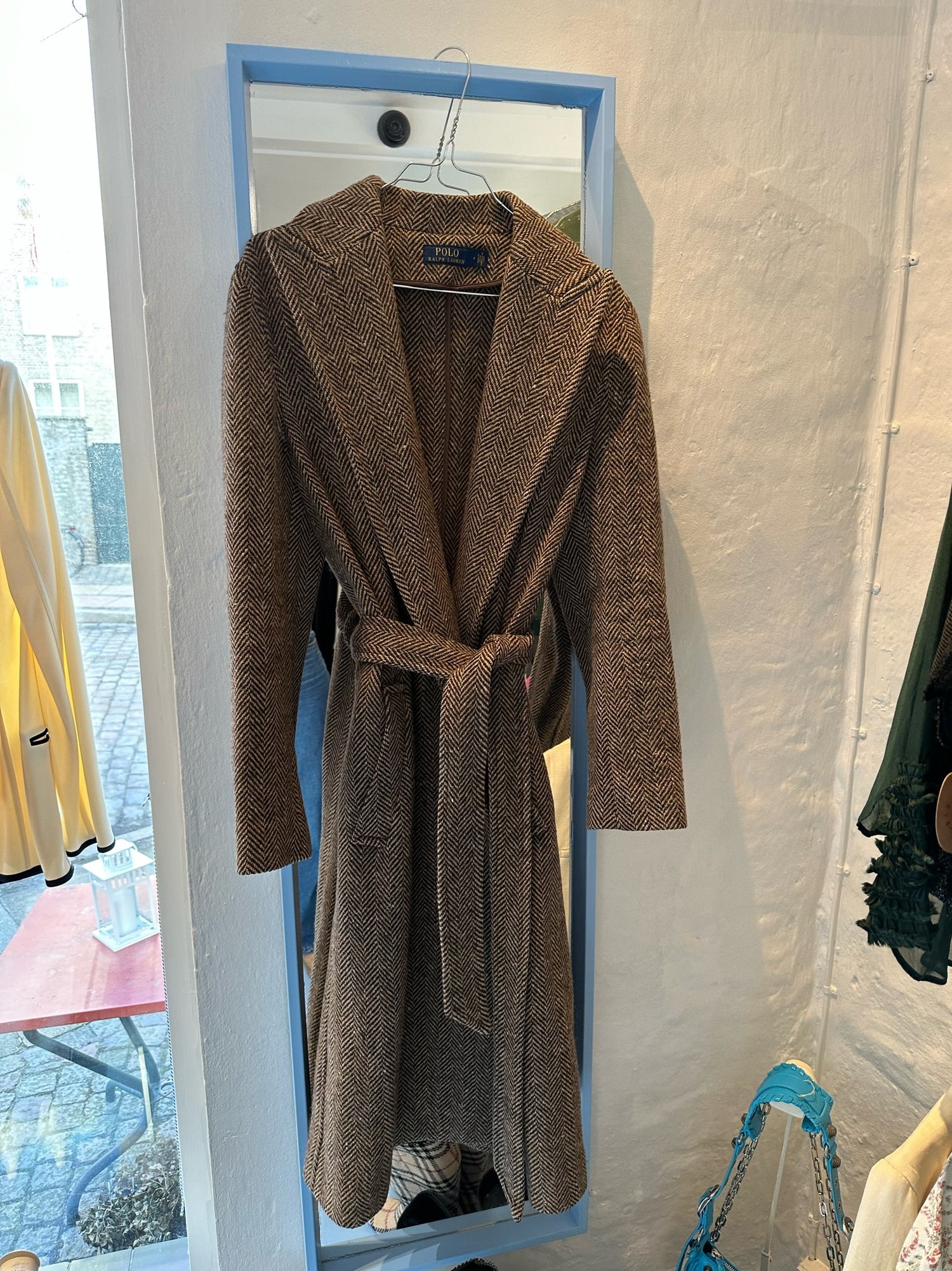 Ralph Lauren Herringbone Frakke forfra