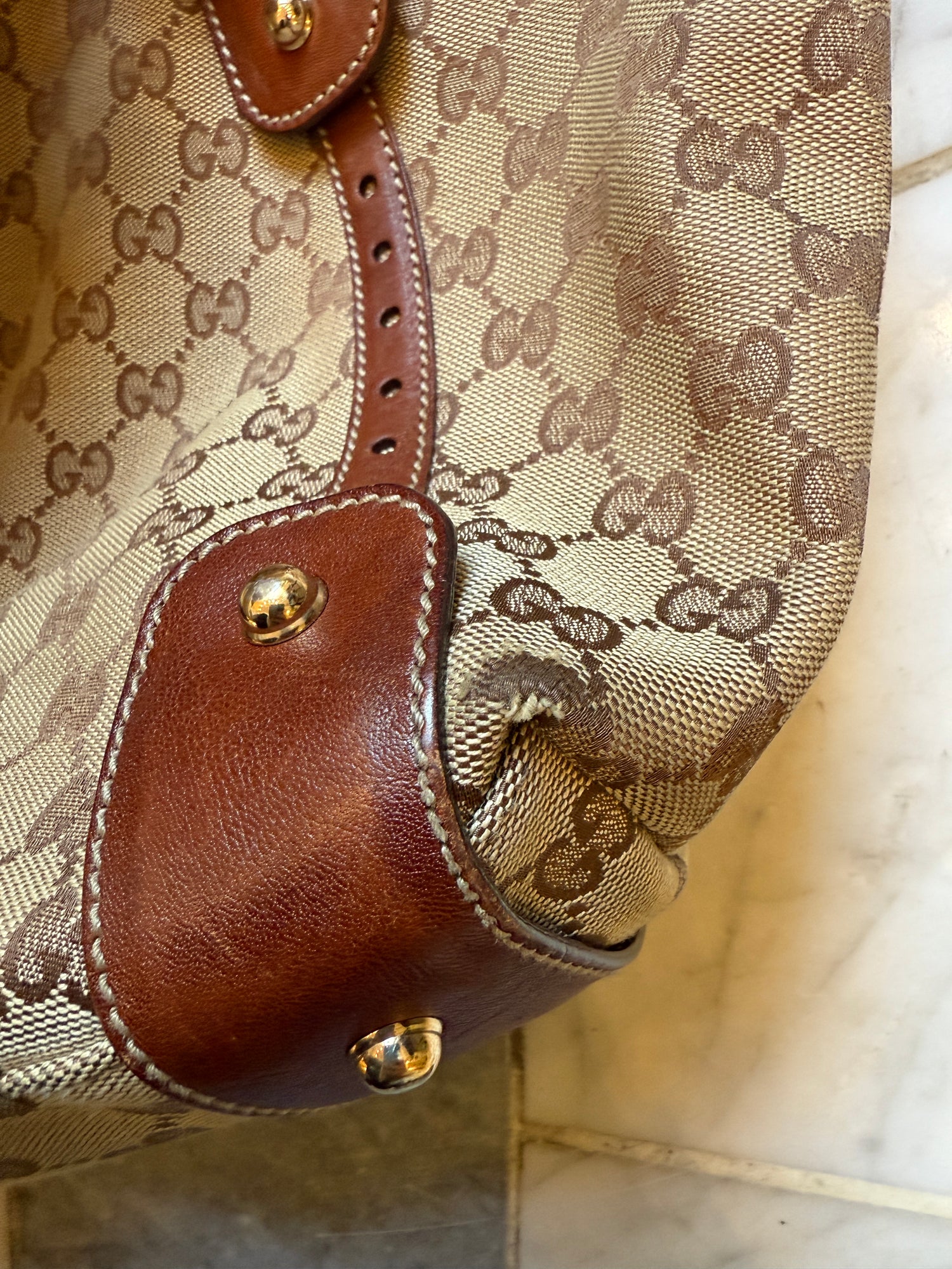 Gucci Pelham Bag Large