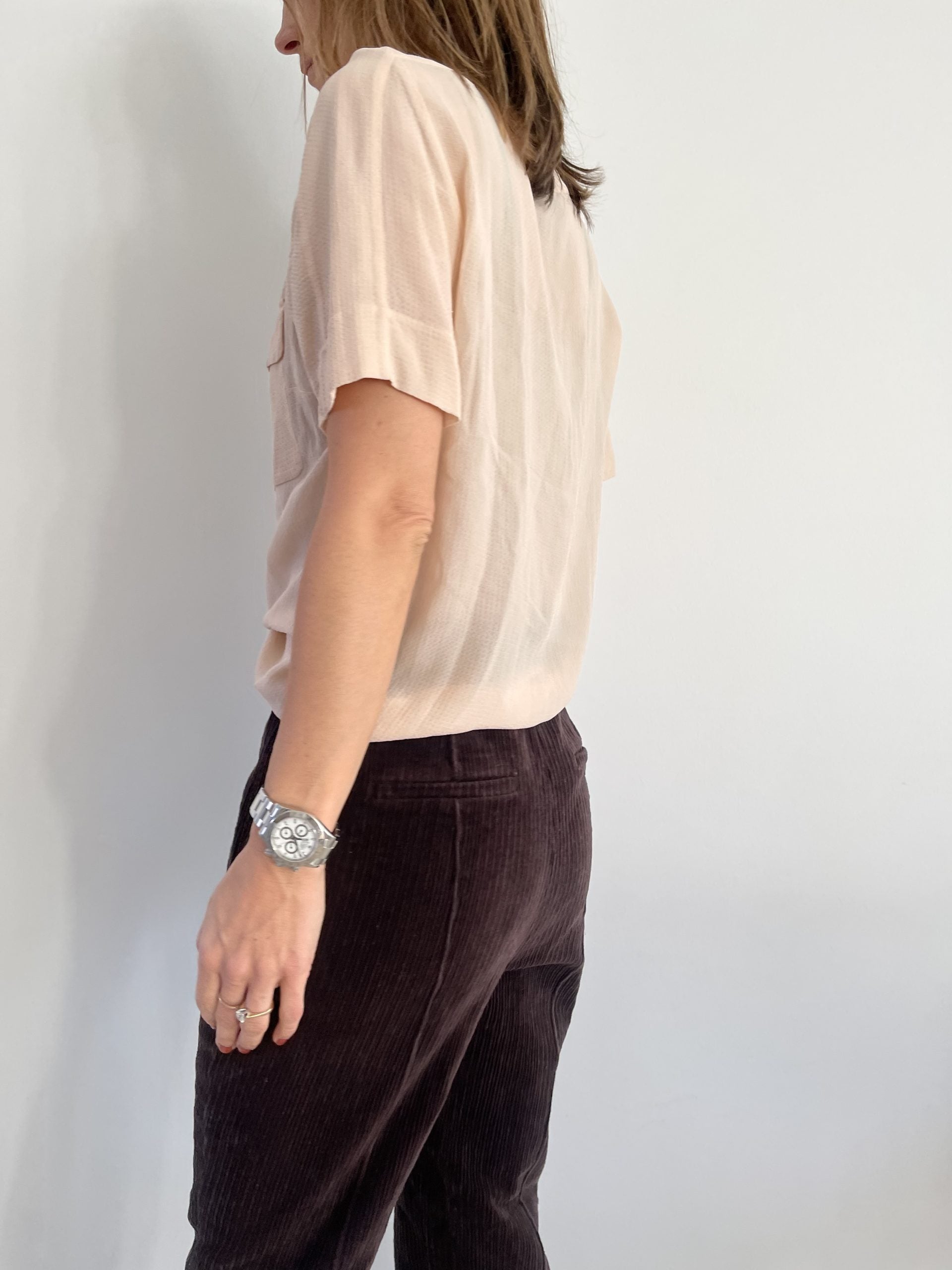 Baum und pferdgarten bluse på model bagfra