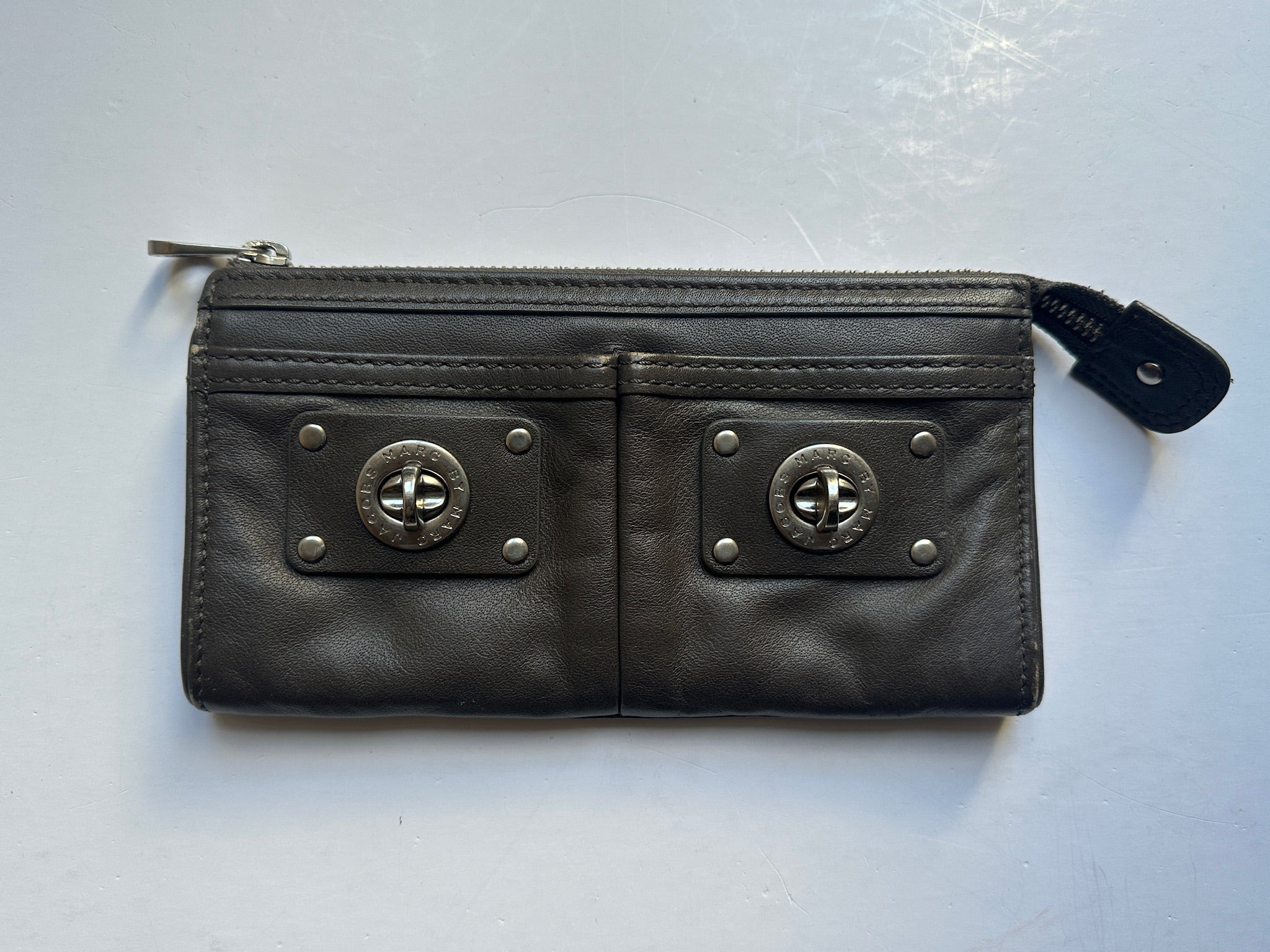 Marc Jacobs Pung