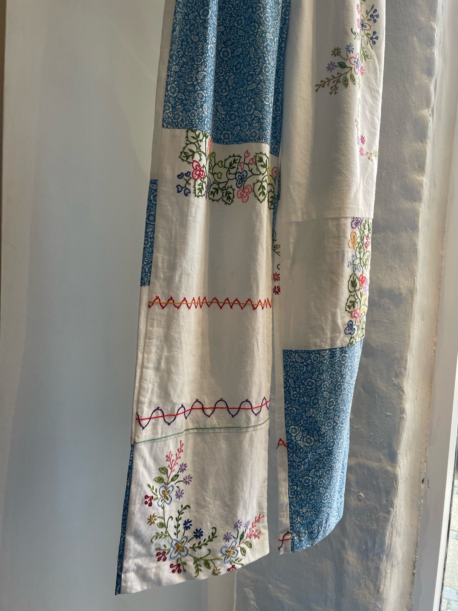 elle ville bukser forfra tæt på