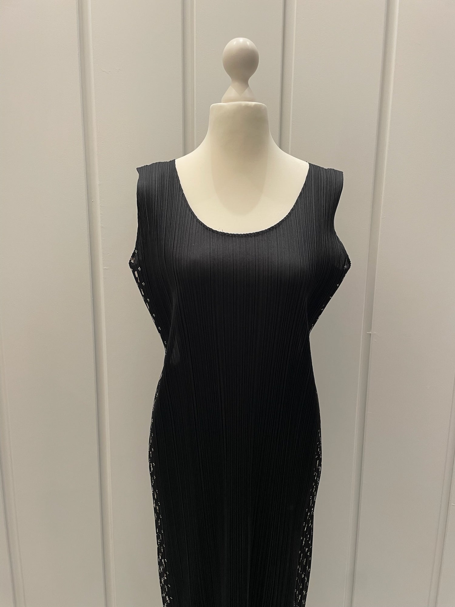 Issey Miyake Pleats Please Kjole