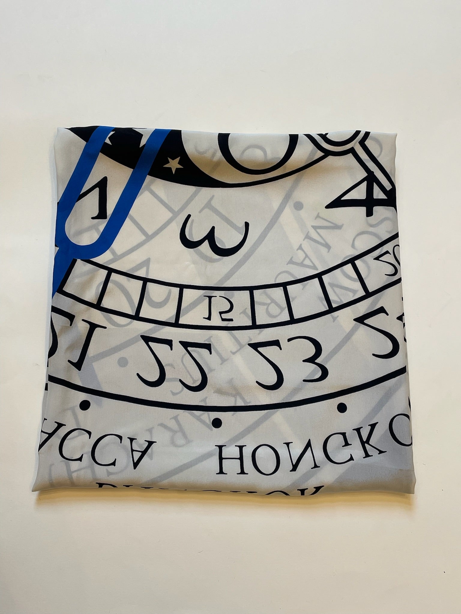 Louis Vuitton Silke Tørklæde “Le Temps du Voyage”