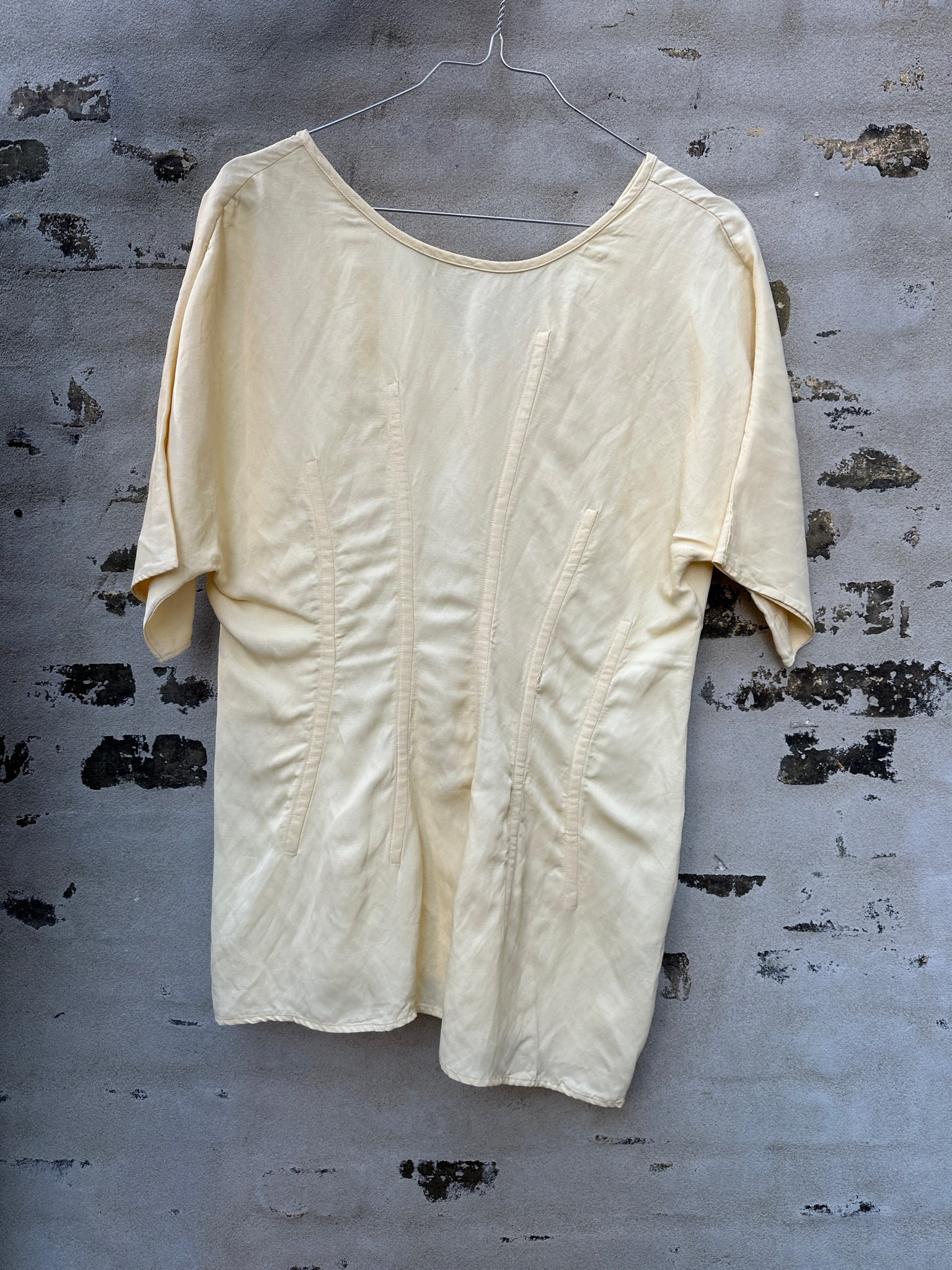 Jil Sander top gul væg