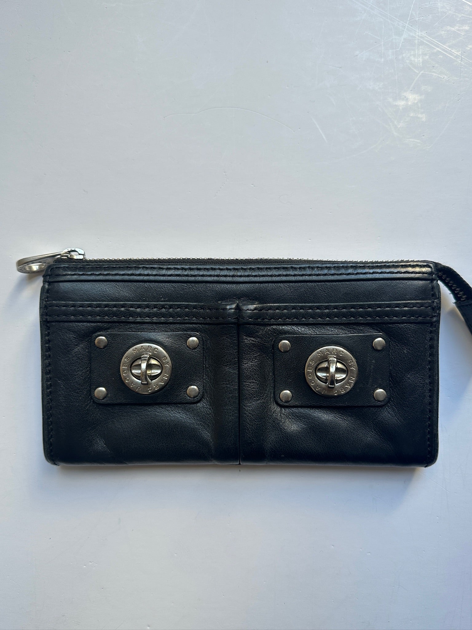 Marc Jacobs Pung