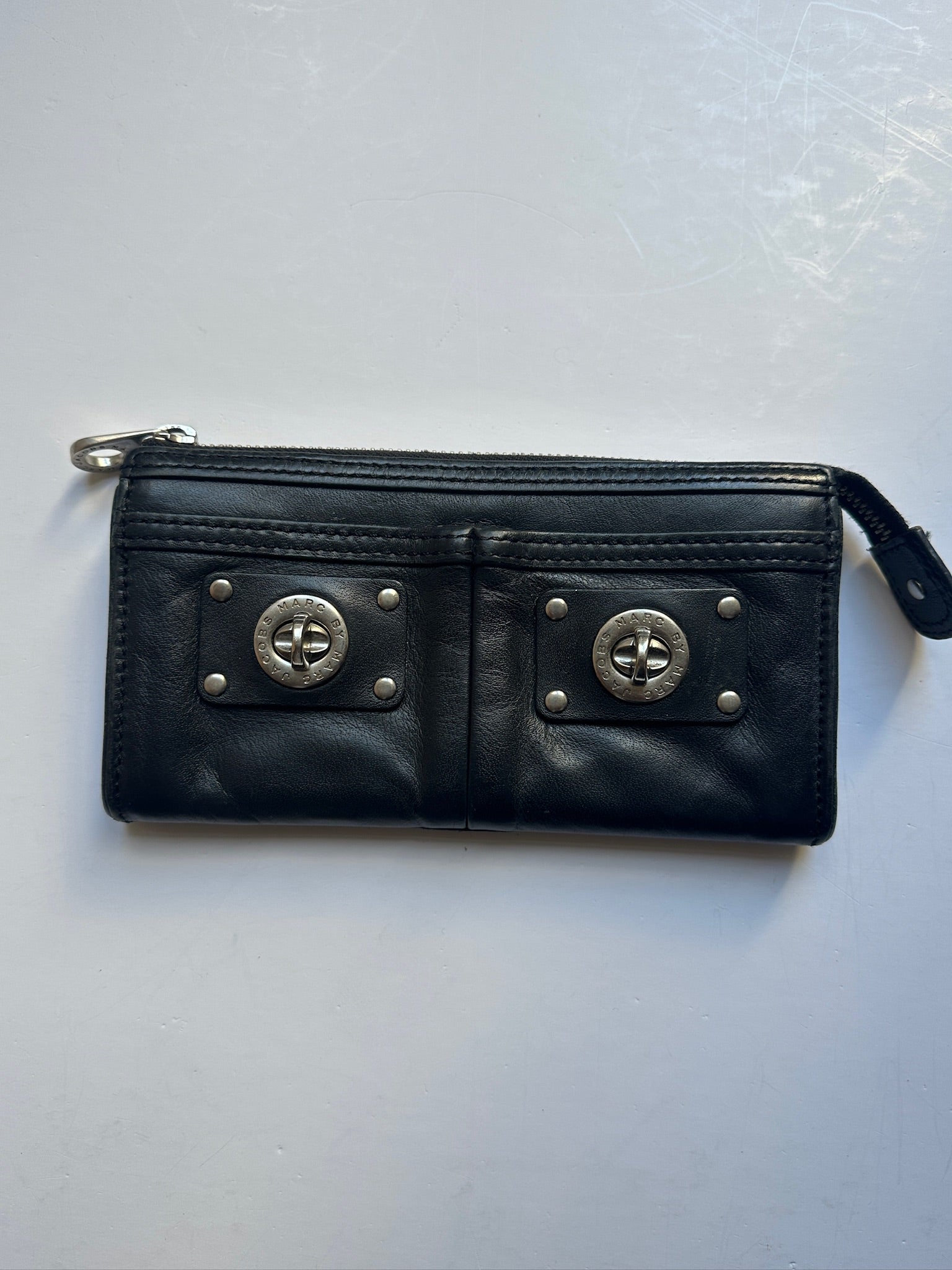 Marc Jacobs Pung