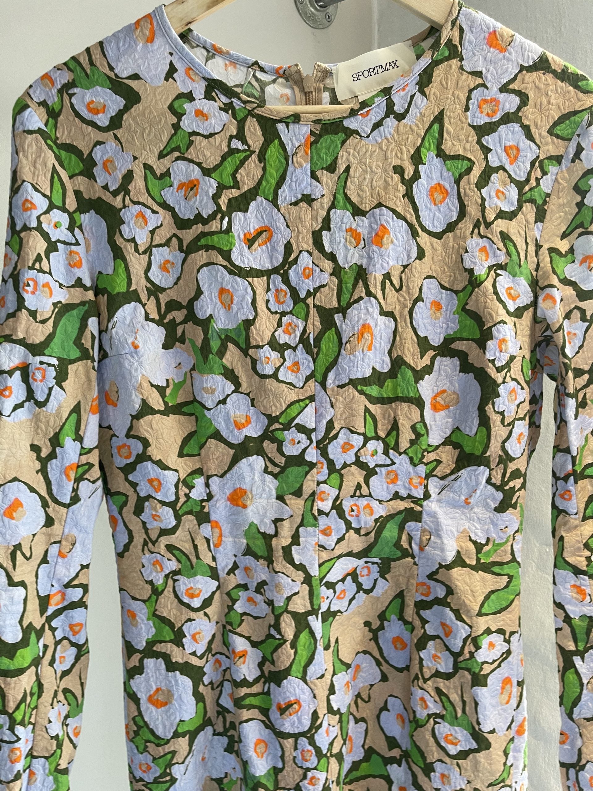 Sportmax kjole tæt på forfra