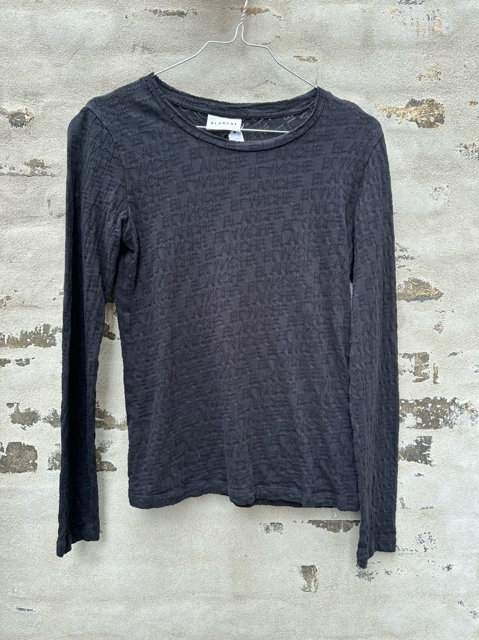 Blanche logo bluse sort væg
