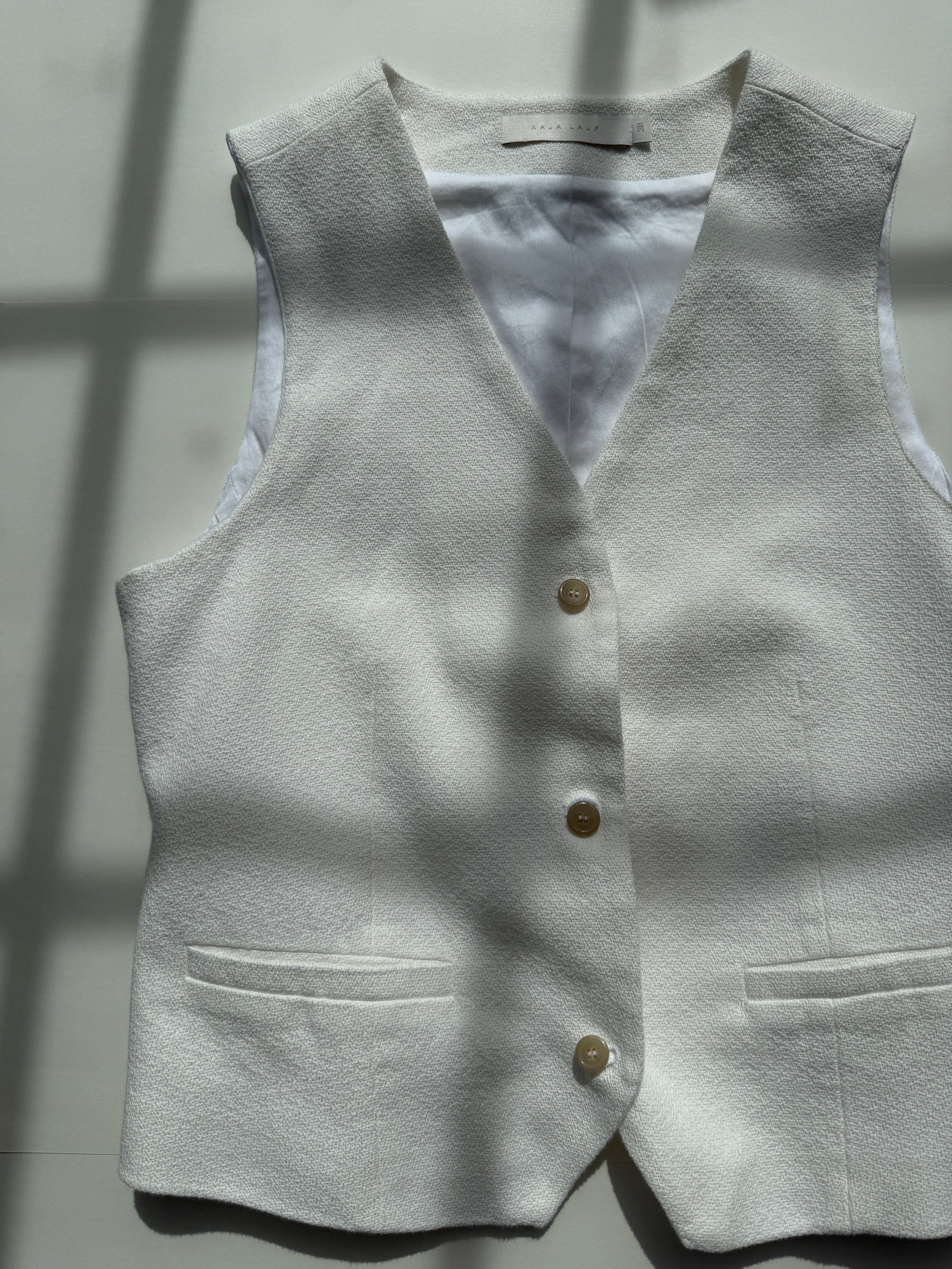 Naja Lauf Vest
