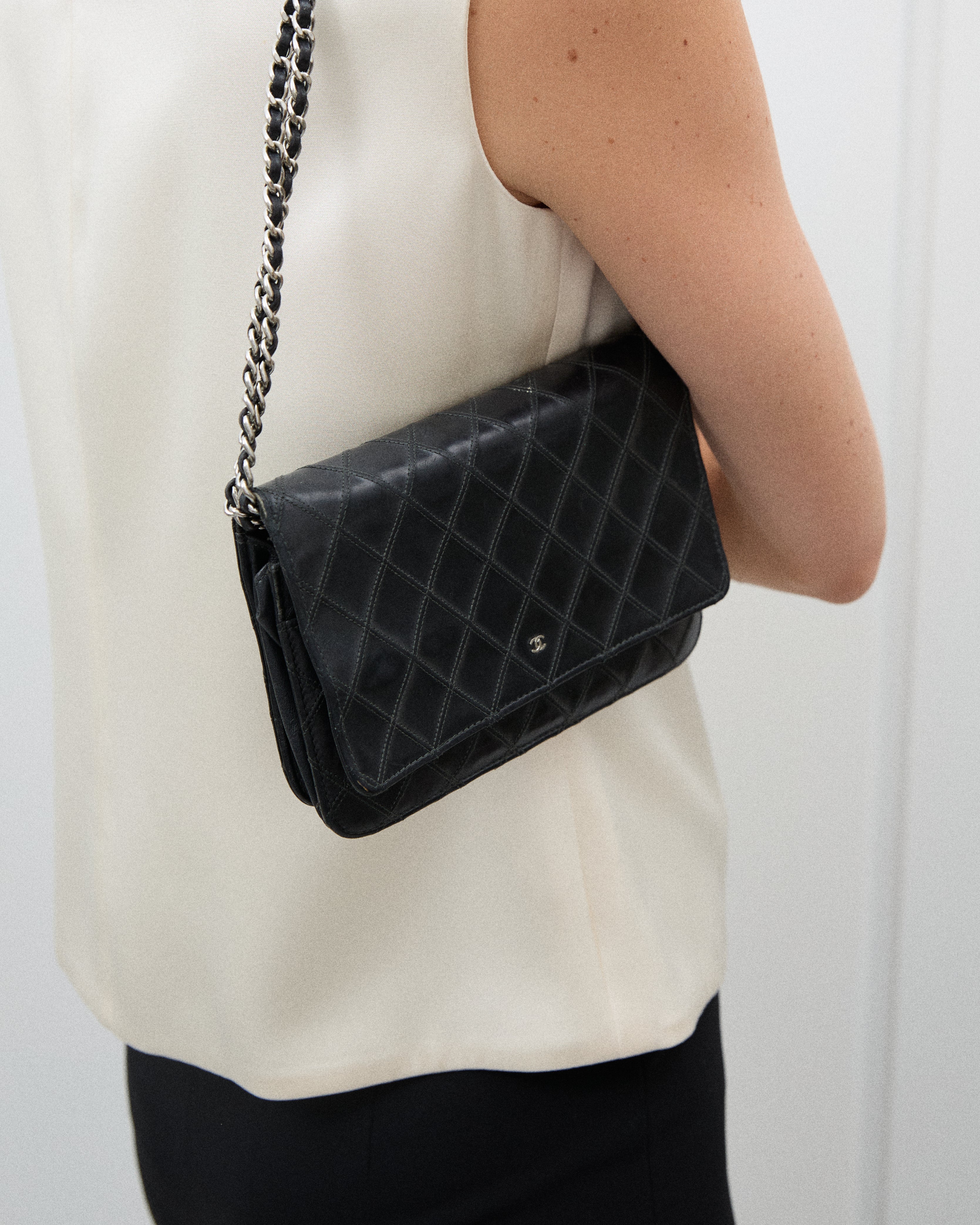 Chanel Wallet On Chain Taske