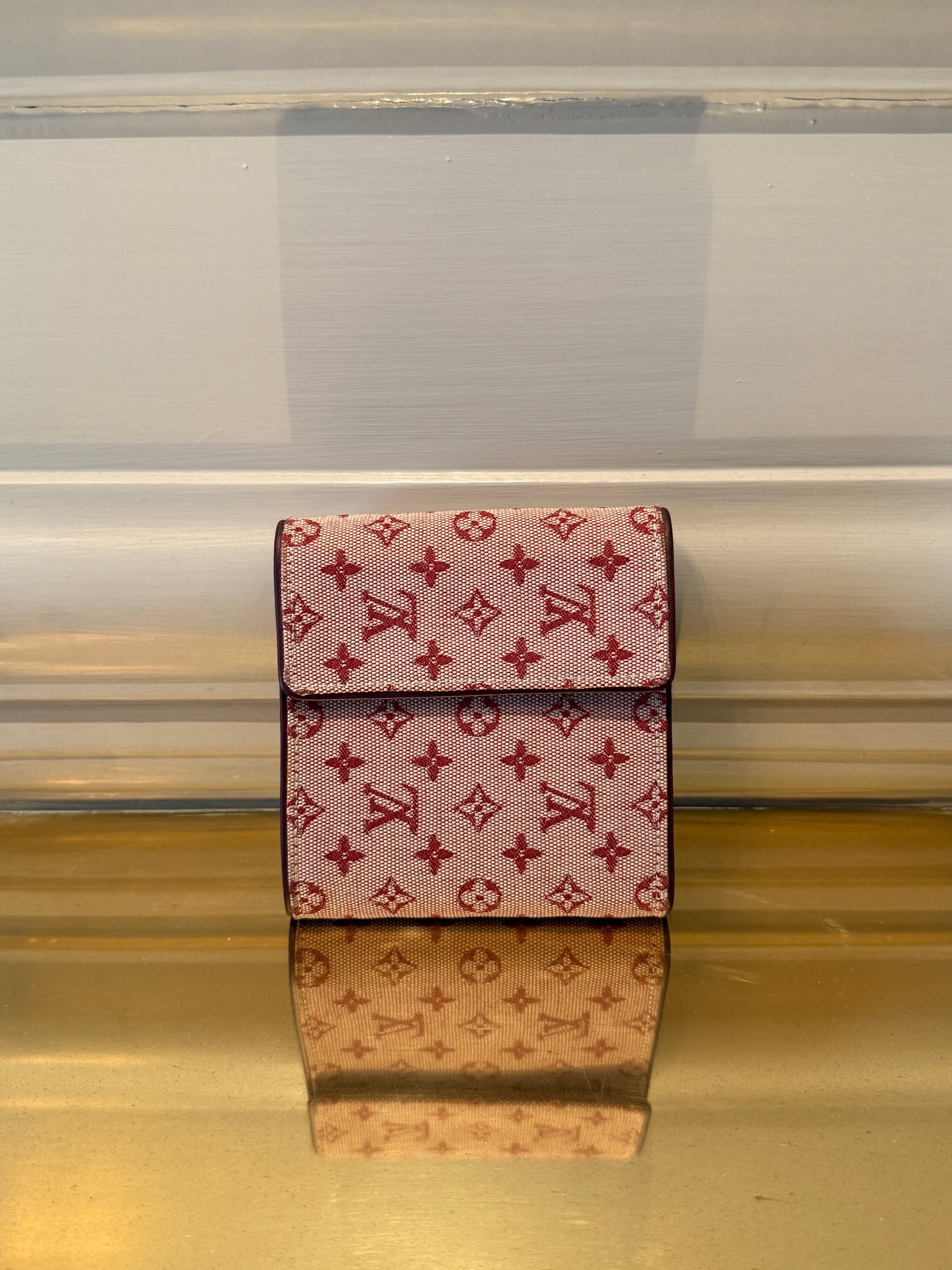 Louis Vuitton Linen Pung / Wallet
