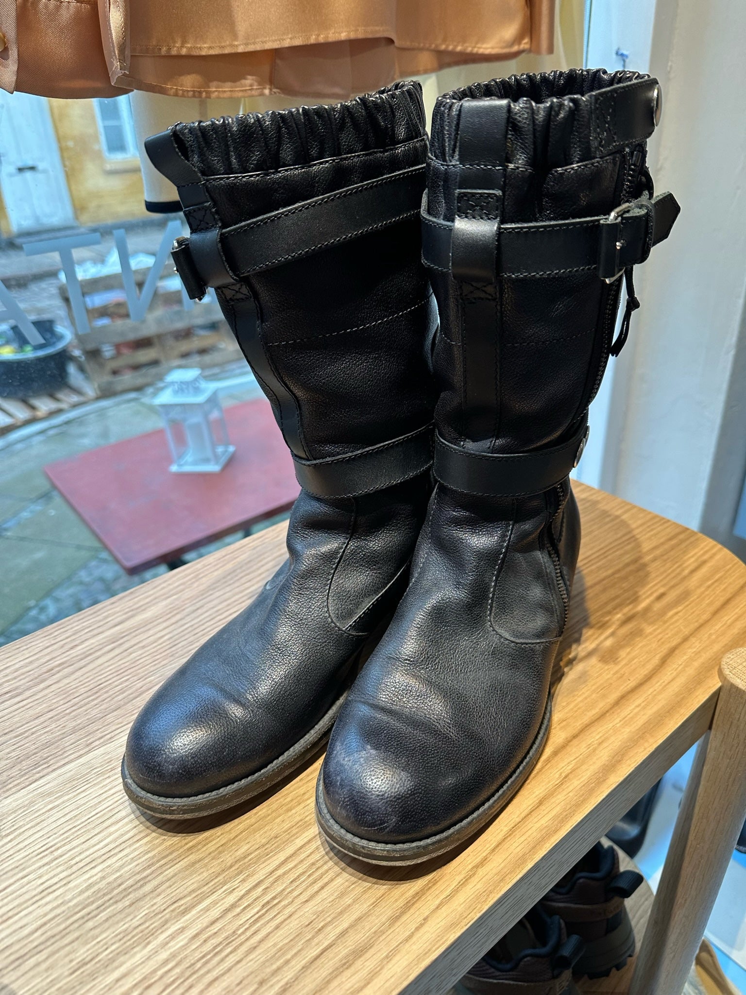 Balenciaga biker boots sorte forfra