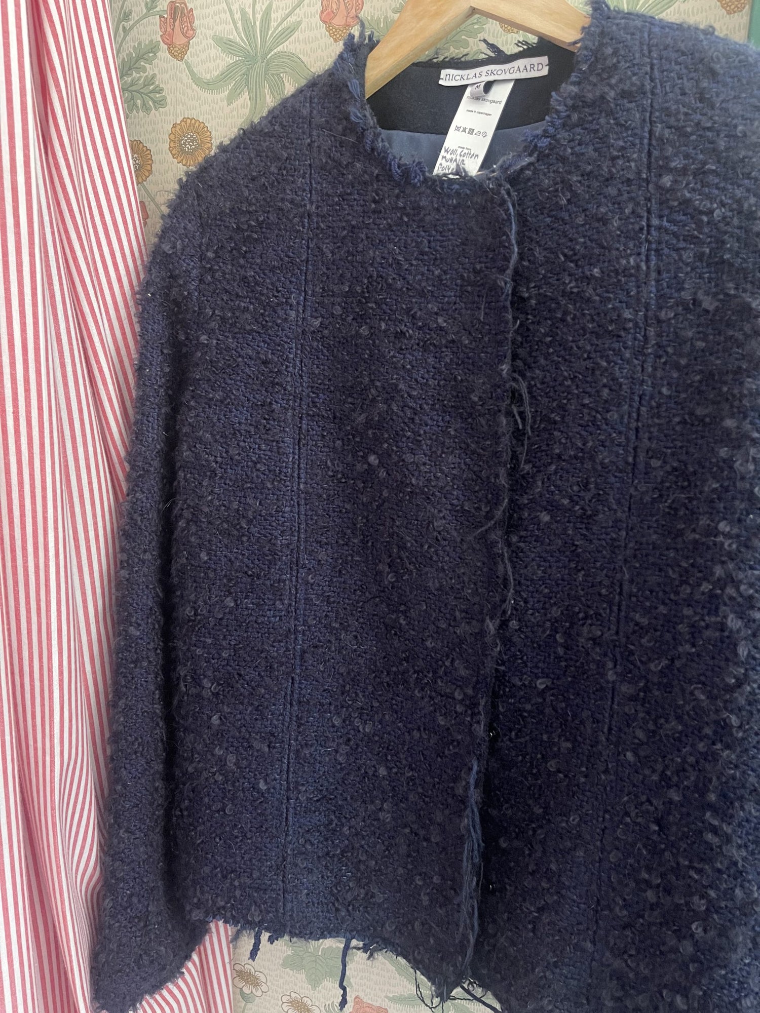 Nicklas Skovgaard jakke forfra tæt på