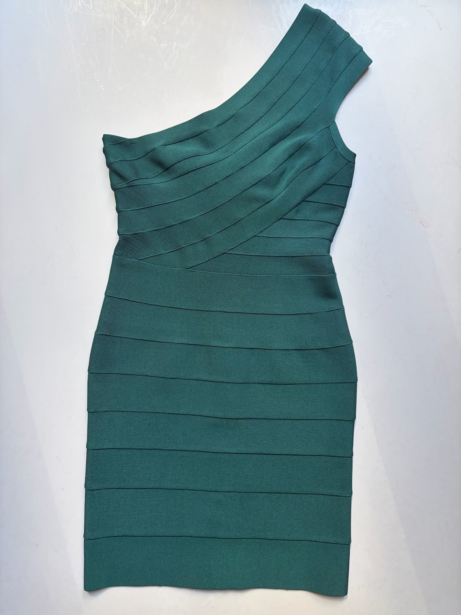 Herve Leger Kjole