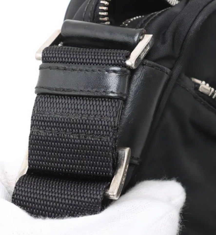Prada Tessuto Nylon Shoulder Bag / Taske
