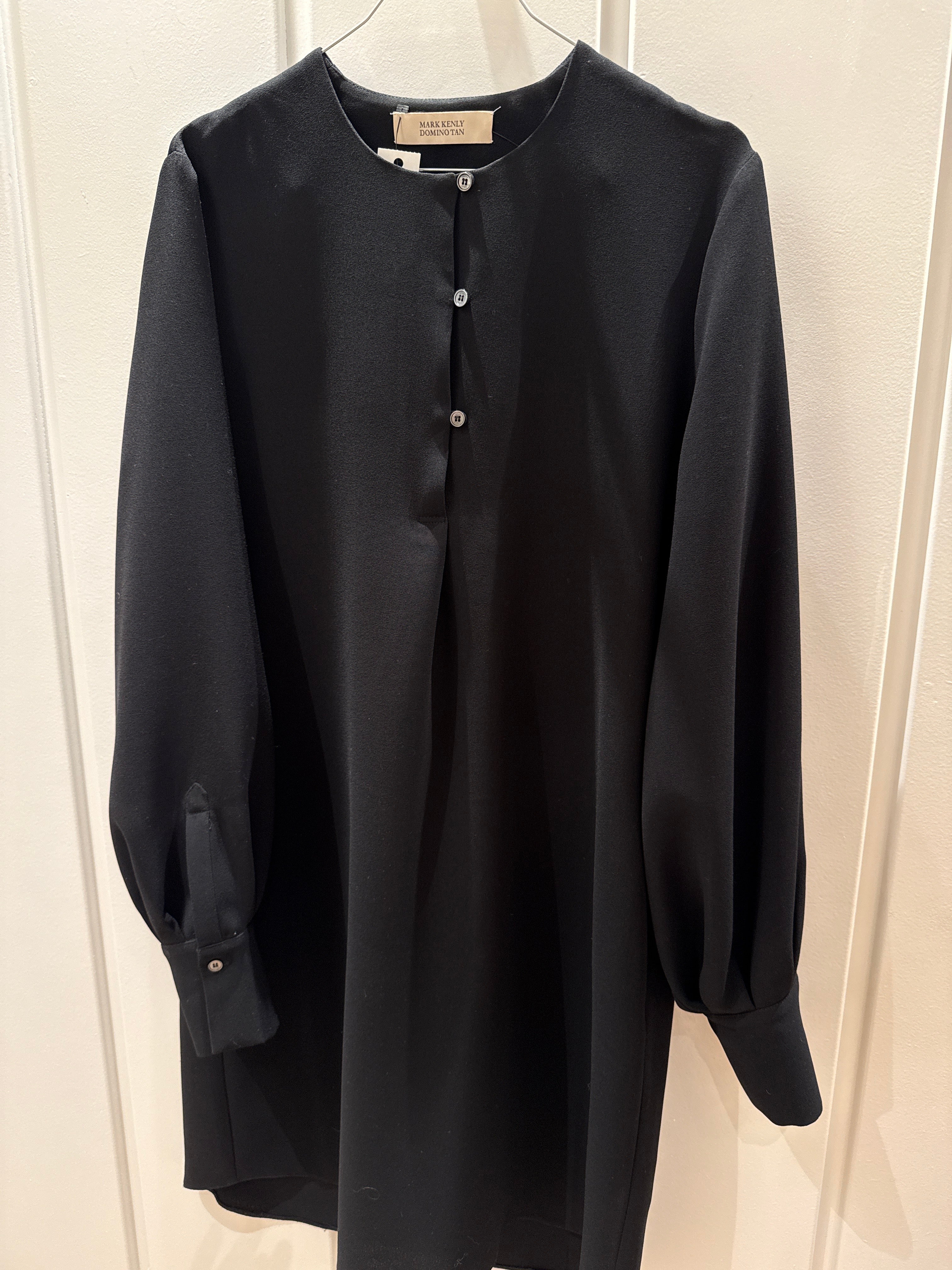 Mark Kenly Donino Tan Kjole