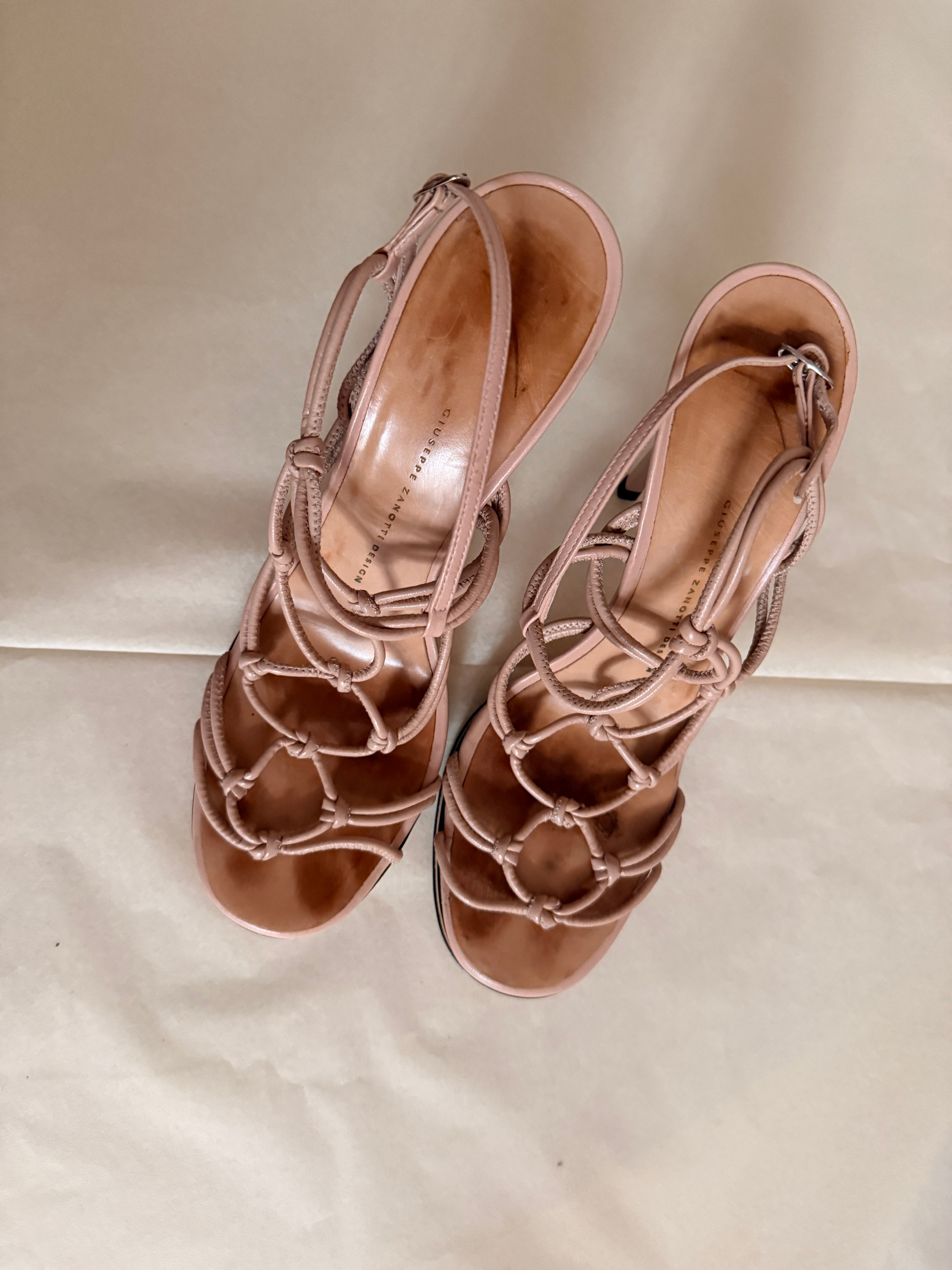 Giuseppe Zanotti Stiletter