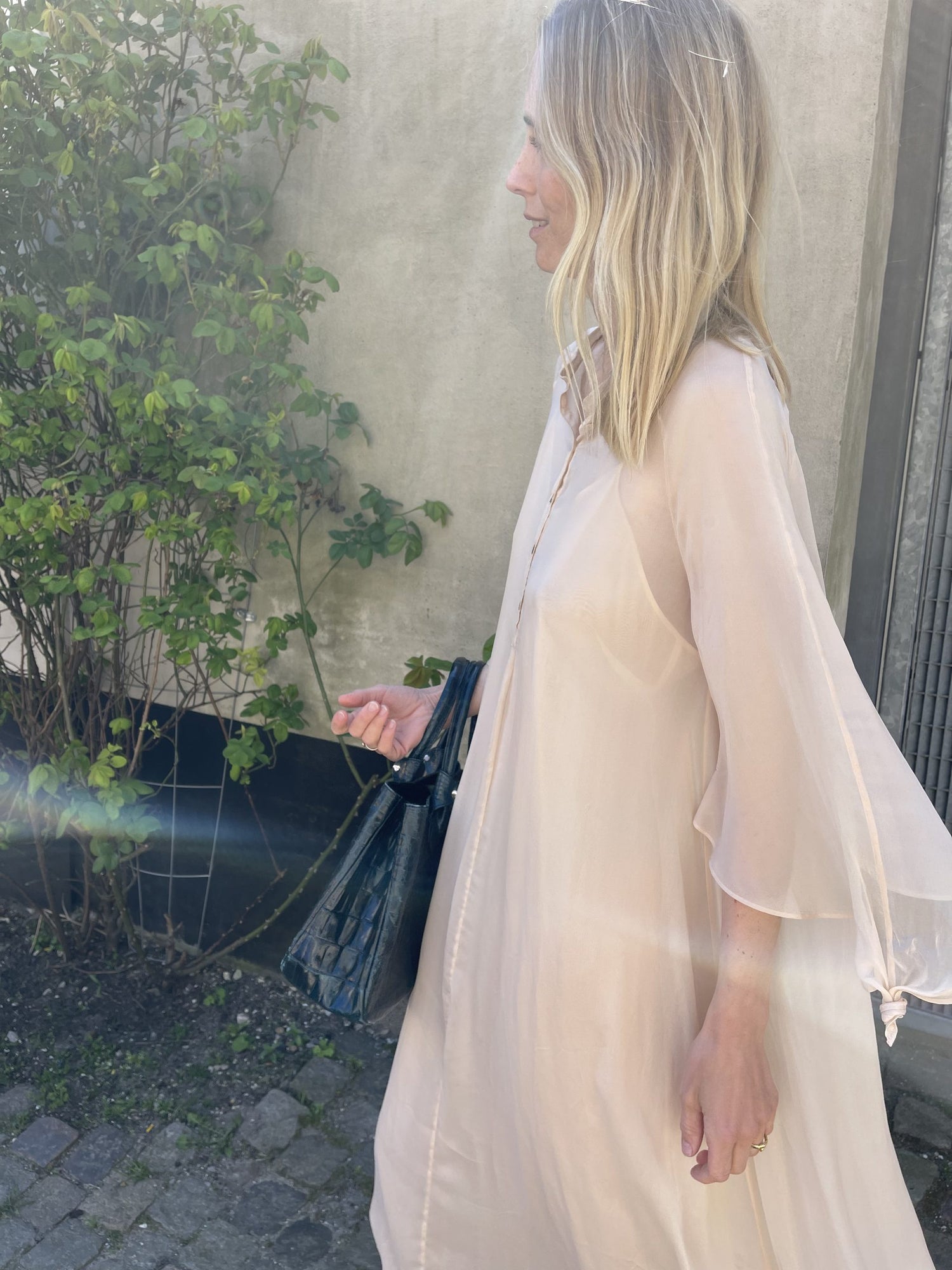 Forte forte kjole på model side