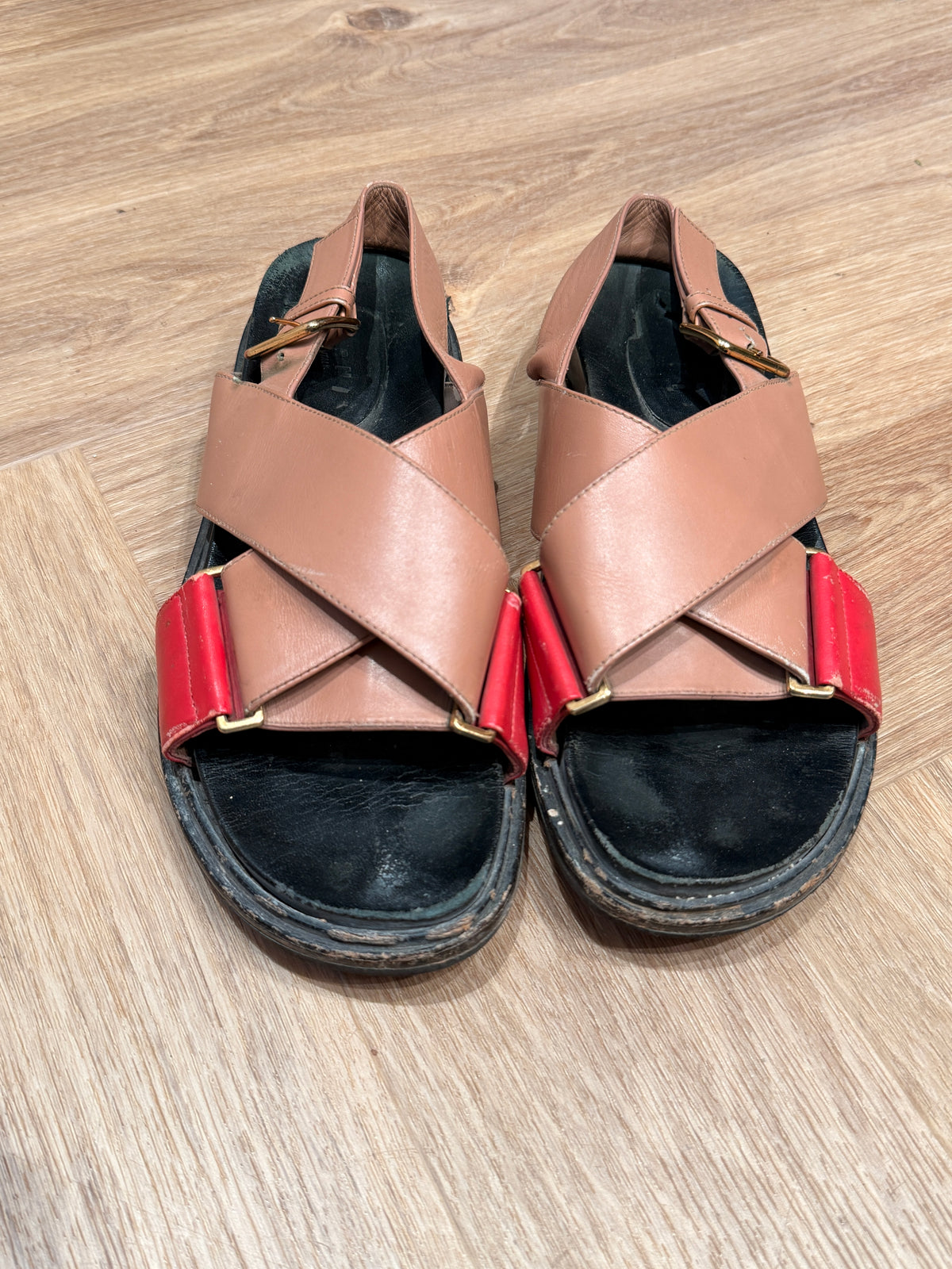 Marni Fussbett Sandaler