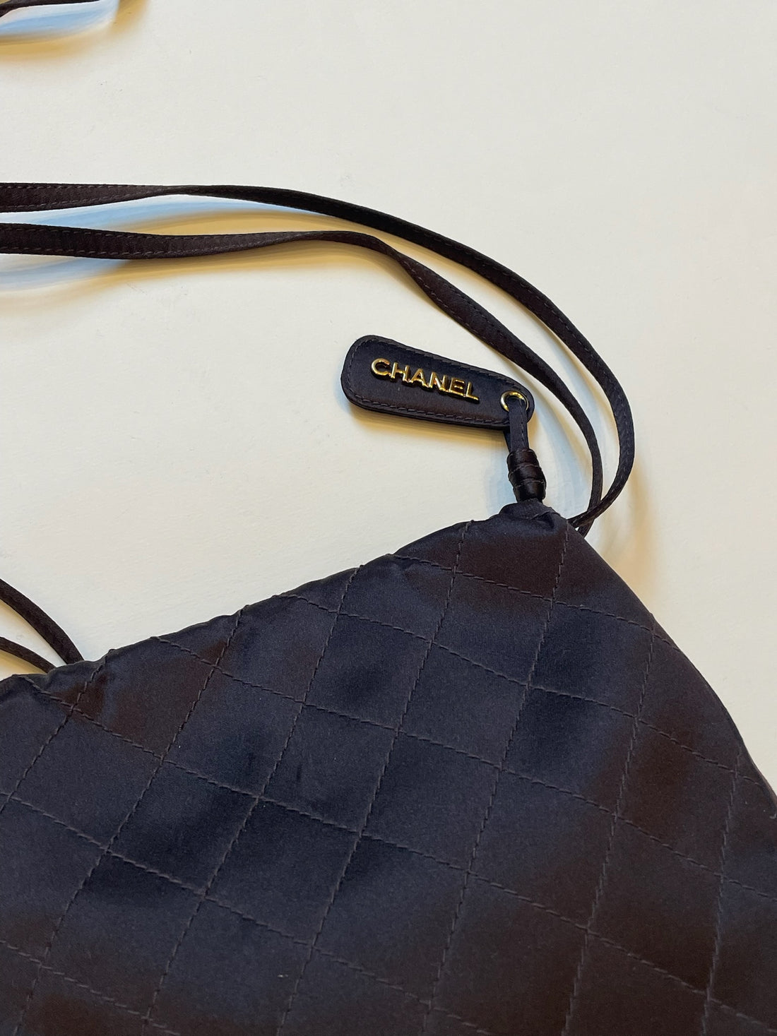 Chanel Quiltet Satin Taske