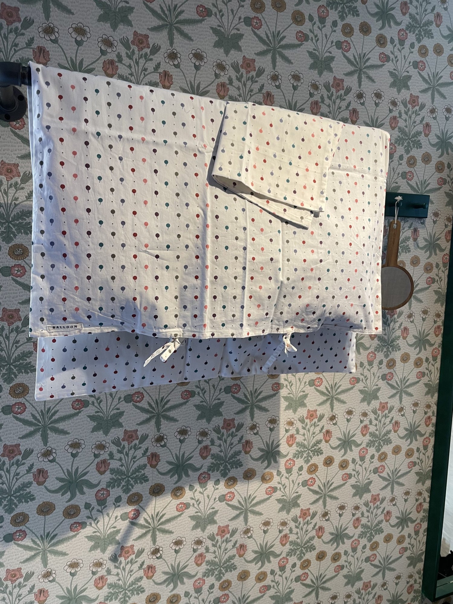 Balloon Junior Sengetøj White