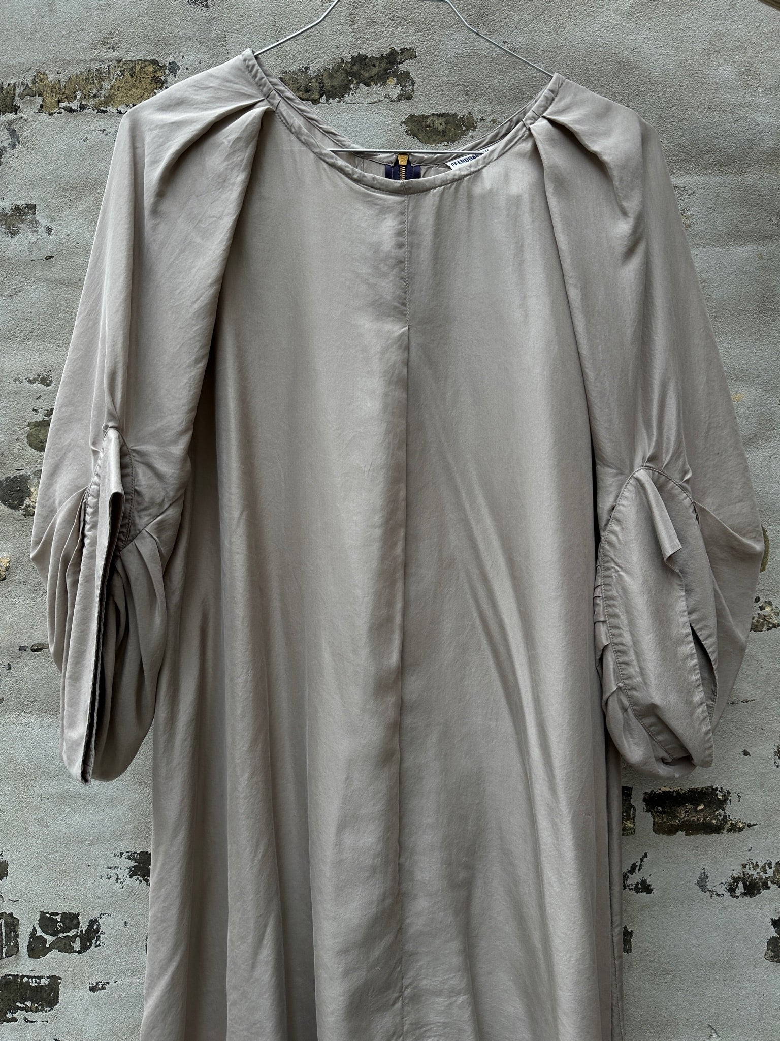 Baum und Pferdgarten kjole