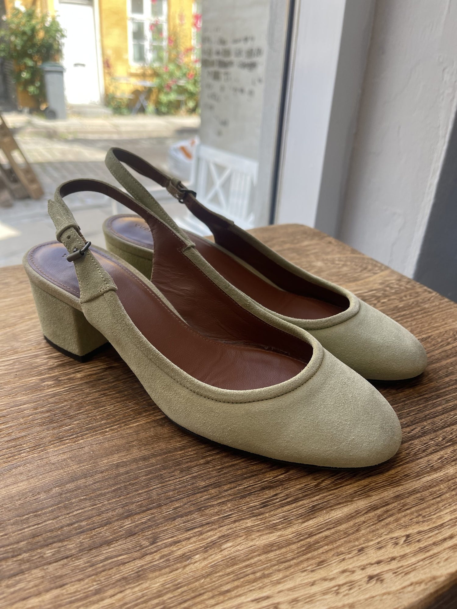 Yvonne Koné Slingback Heels oppefra