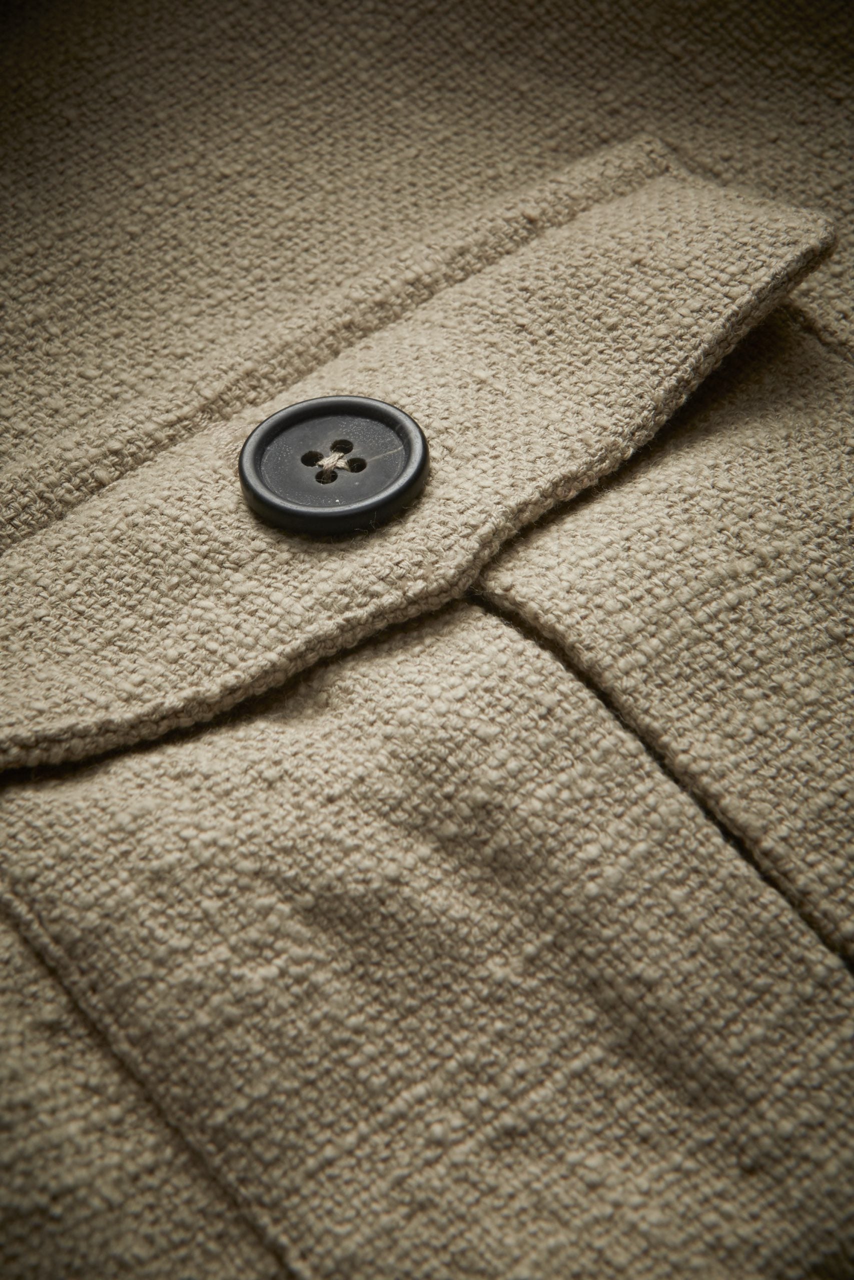 Fonnesbech_Eryl_Shirt_Fog-_detail