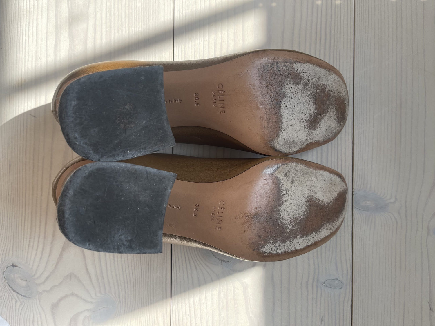 Celine stilet brun med sort blokhæls sål/bund