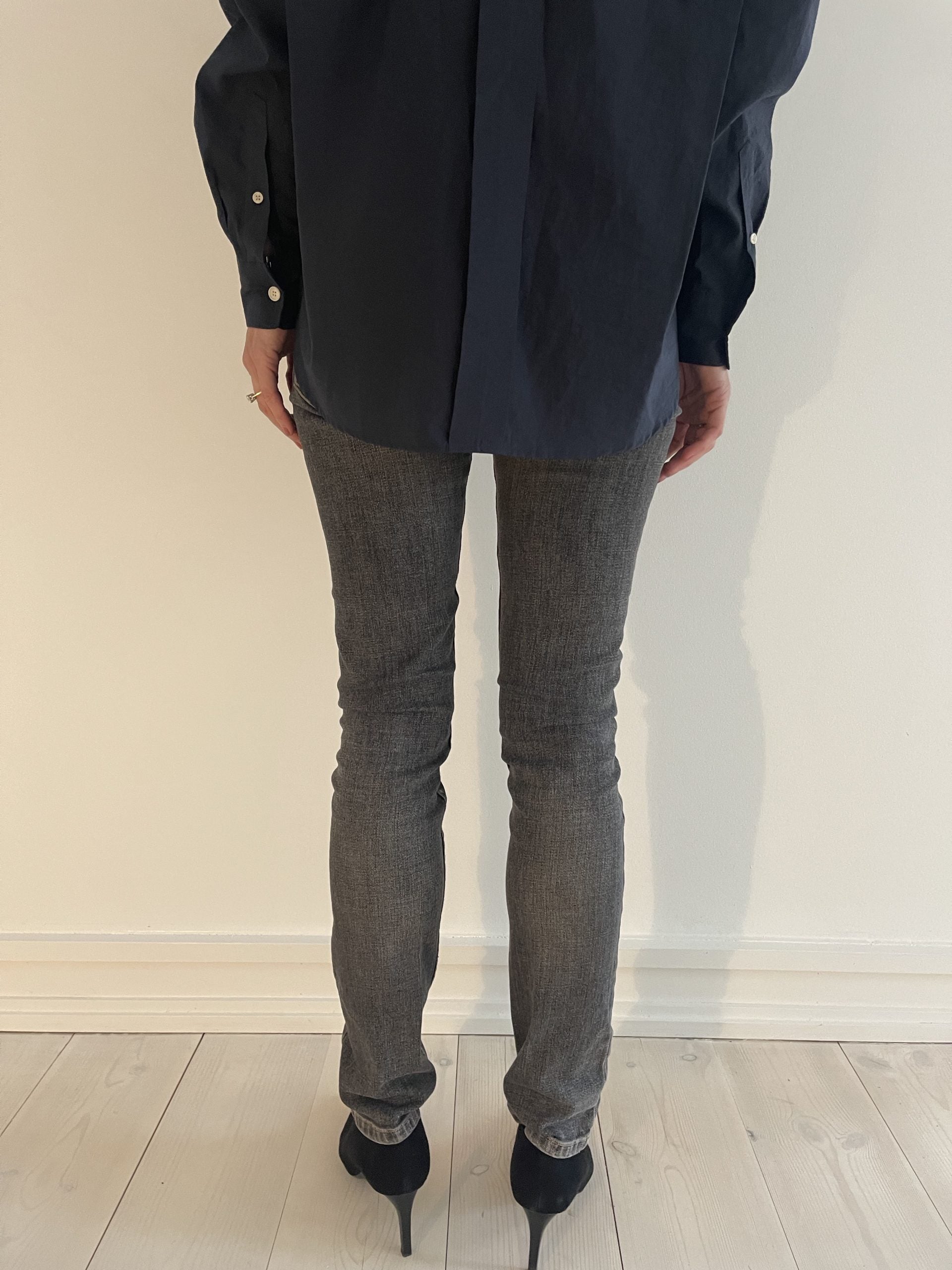 Isabel Marant Etoile Bukser/jeans grå på model bagfra