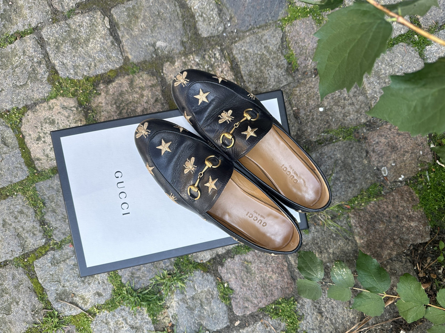 Gucci Jordaan Embroidered Loafers