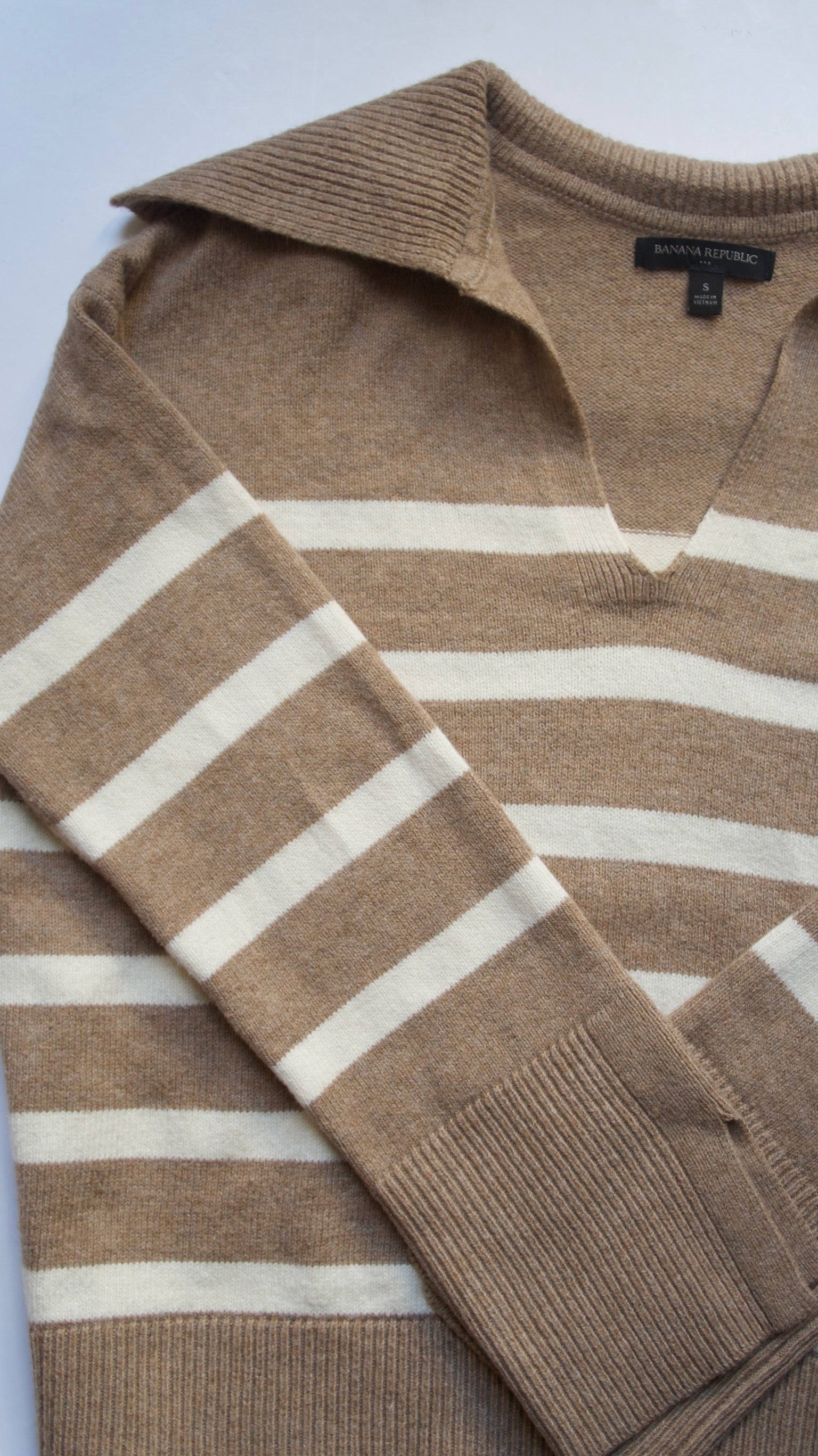 Banana Republic Sweater