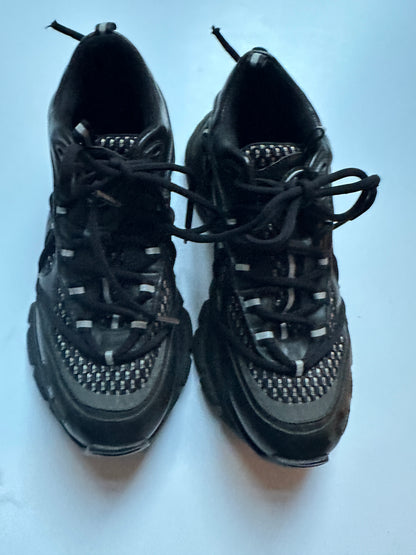 Axel Arigato Sneakers