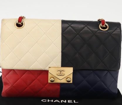 Chanel CC Clasp Chain Flap Bag / Taske
