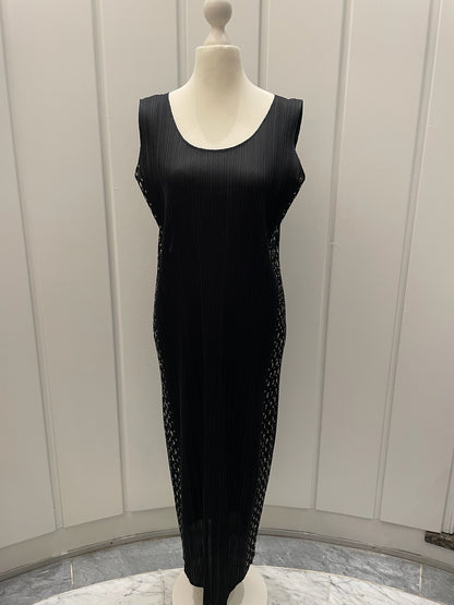 Issey Miyake Pleats Please Kjole