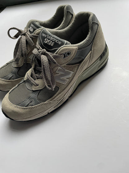 New Balance Sneakers