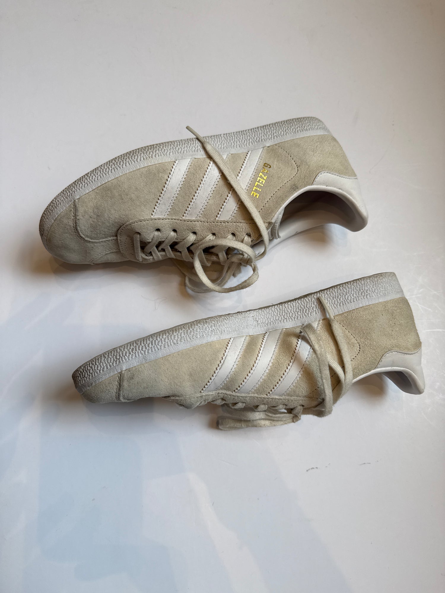 Adidas Gazelle Sneakers