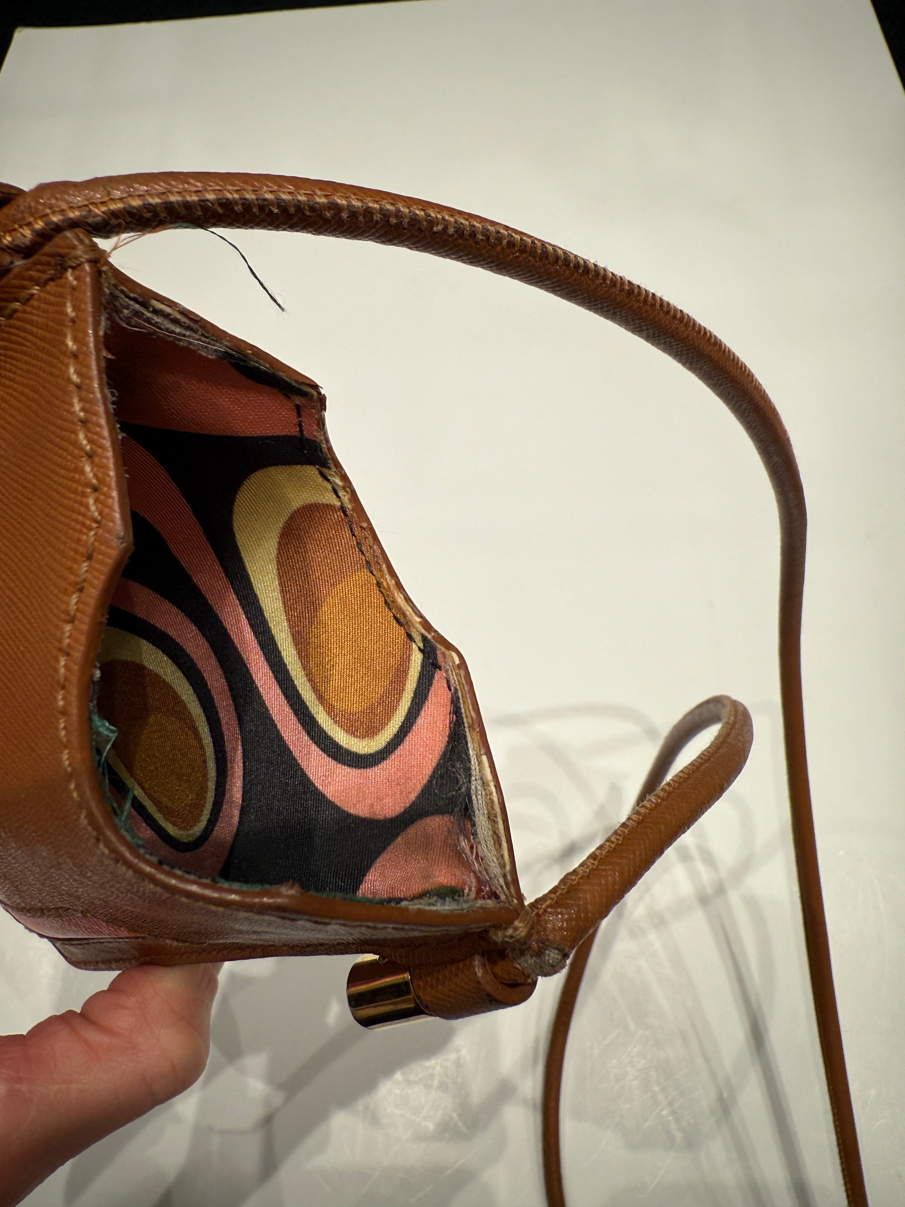 La Double Crossbody taske