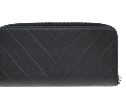 Chanel CC Charm Zip Wallet / Pung