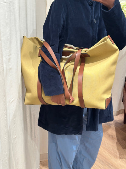 Mismo Stor Tote Taske