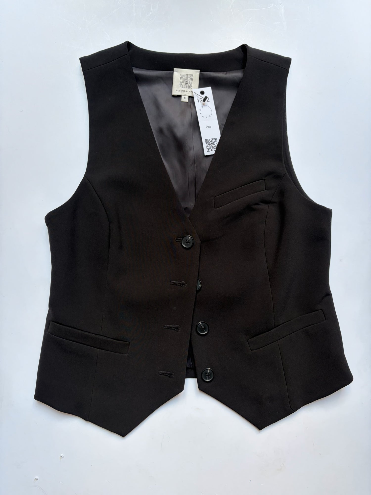 Second Female Vest