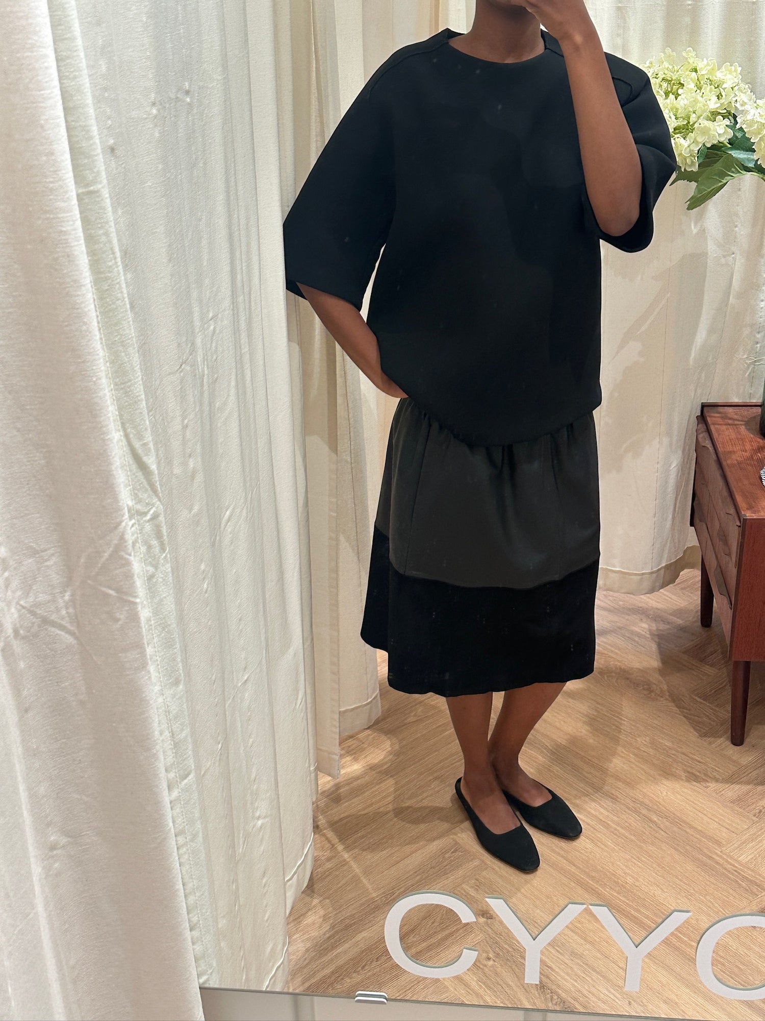 Rue de Femme Skirt