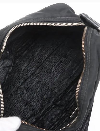 Prada Tessuto Nylon Shoulder Bag / Taske